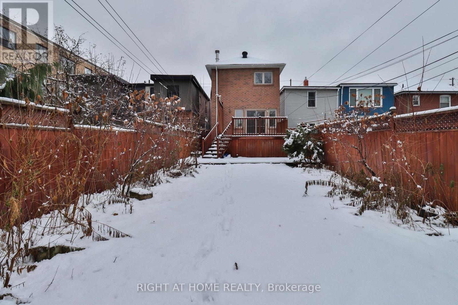 Main + Upper - 143 Gamble Avenue, Toronto, Ontario  M4J 2P2 - Photo 17 - E12616982