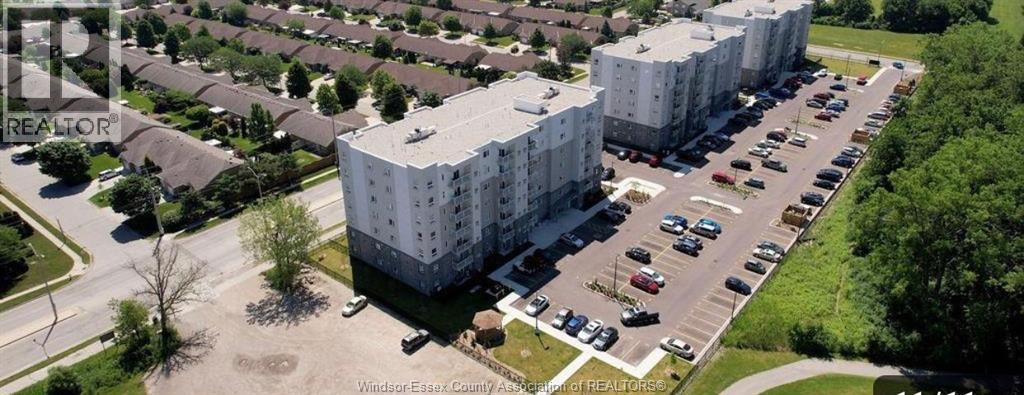 MLS# 25031794: 1611 BANWELL ROAD Unit# 121, Windsor, Canada