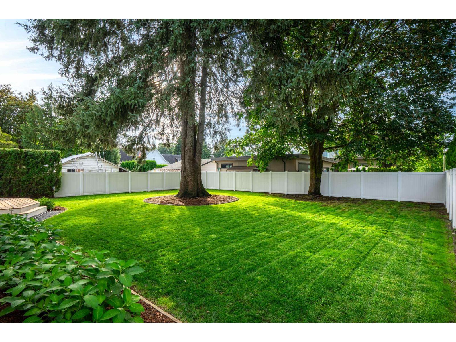 8883 Hudson Bay Street, Langley, British Columbia  V1M 2R6 - Photo 37 - R3048116