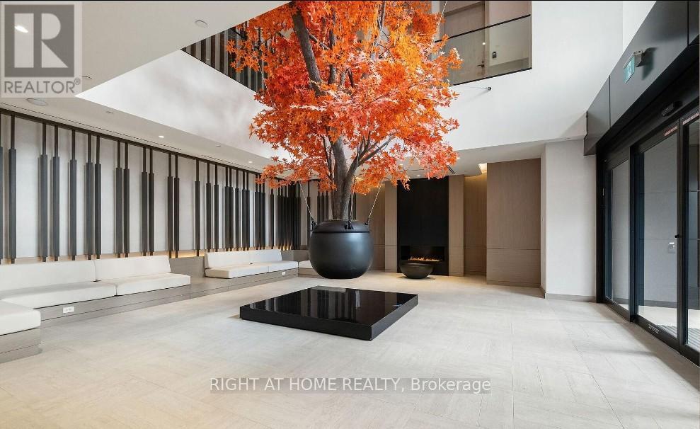 1205 - 4015 The Exchange Street, Mississauga, Ontario  L5B 0N9 - Photo 5 - W12640076