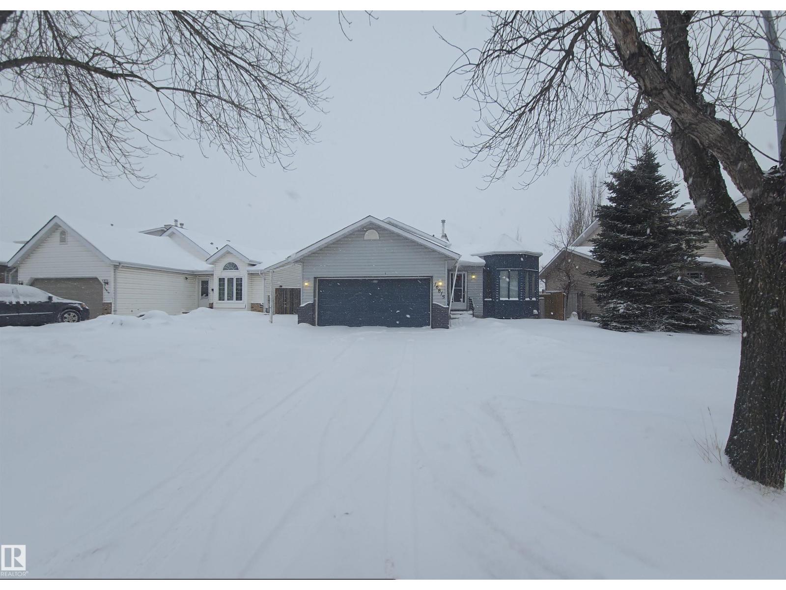 16815 91 ST NW, Edmonton, Alberta