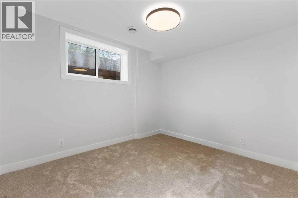 644 25 Avenue Nw, Calgary, Alberta  T2M 2A9 - Photo 39 - A2260904