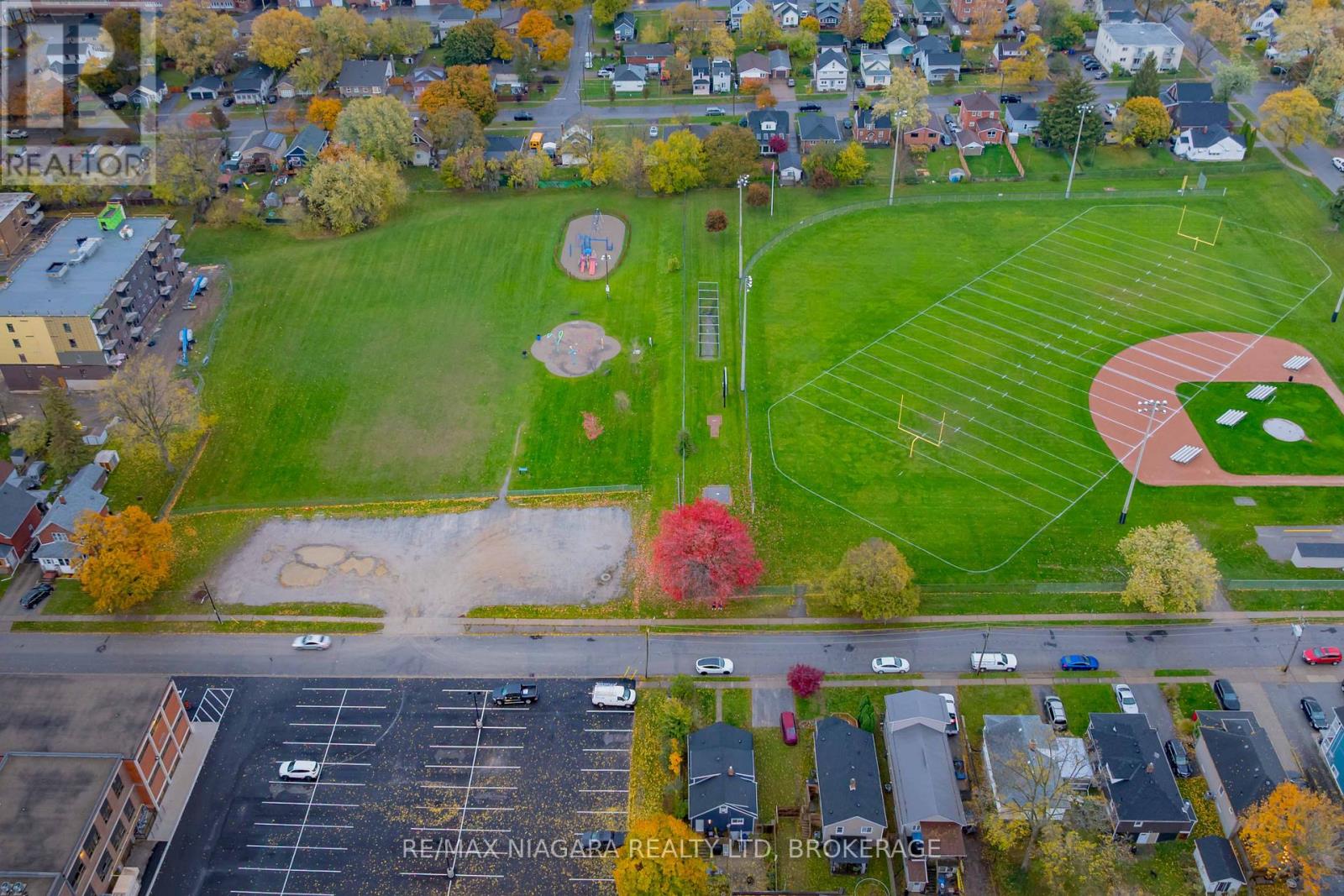 39 Carleton Street N, Thorold (Thorold Downtown), Ontario  L2V 2A6 - Photo 40 - X12521316