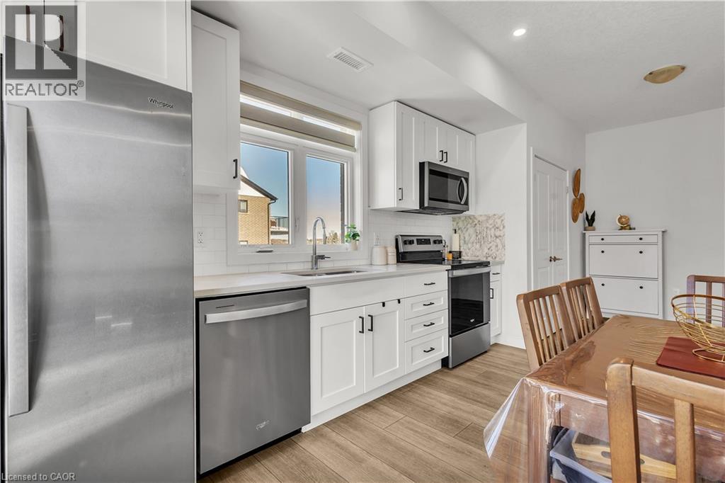 405 Myers Road Unit# 39, Cambridge, Ontario  N1P 0B6 - Photo 3 - 40794400