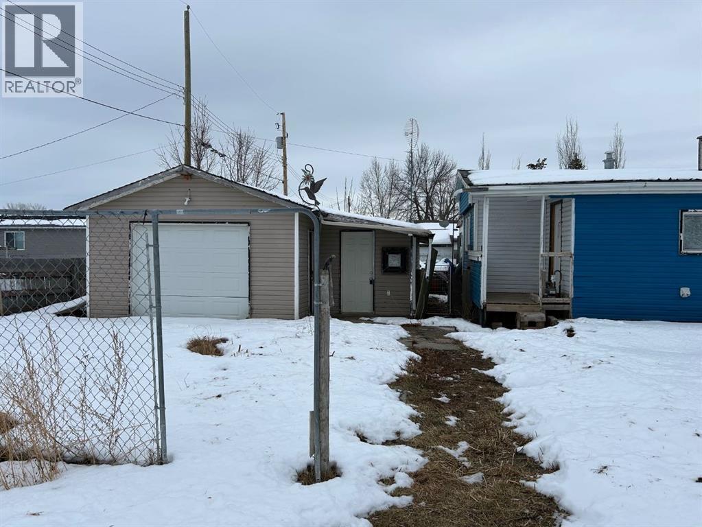 338 2 Avenue, Stirling, Alberta  T0K 2E0 - Photo 2 - A2275589