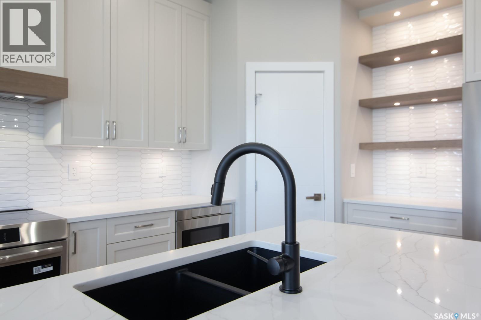 423 Sharma Crescent, Saskatoon, Saskatchewan  S7W 1K7 - Photo 16 - SK019534