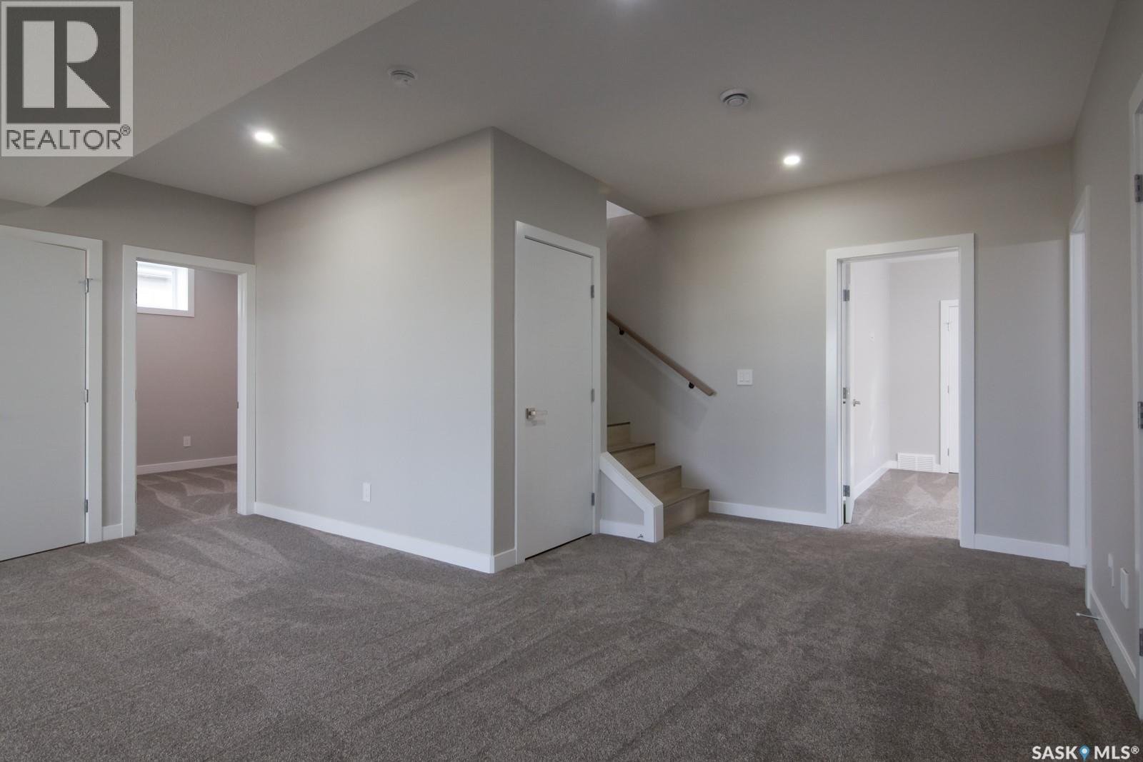 423 Sharma Crescent, Saskatoon, Saskatchewan  S7W 1K7 - Photo 28 - SK019534