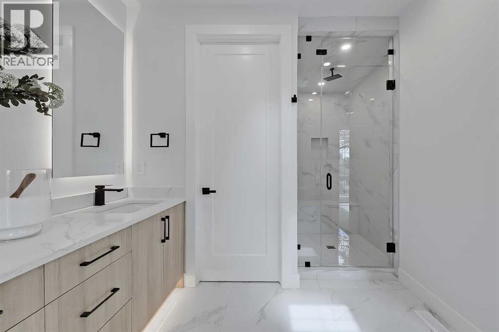 646 25 Avenue Nw, Calgary, Alberta  T2M 2A9 - Photo 27 - A2246484