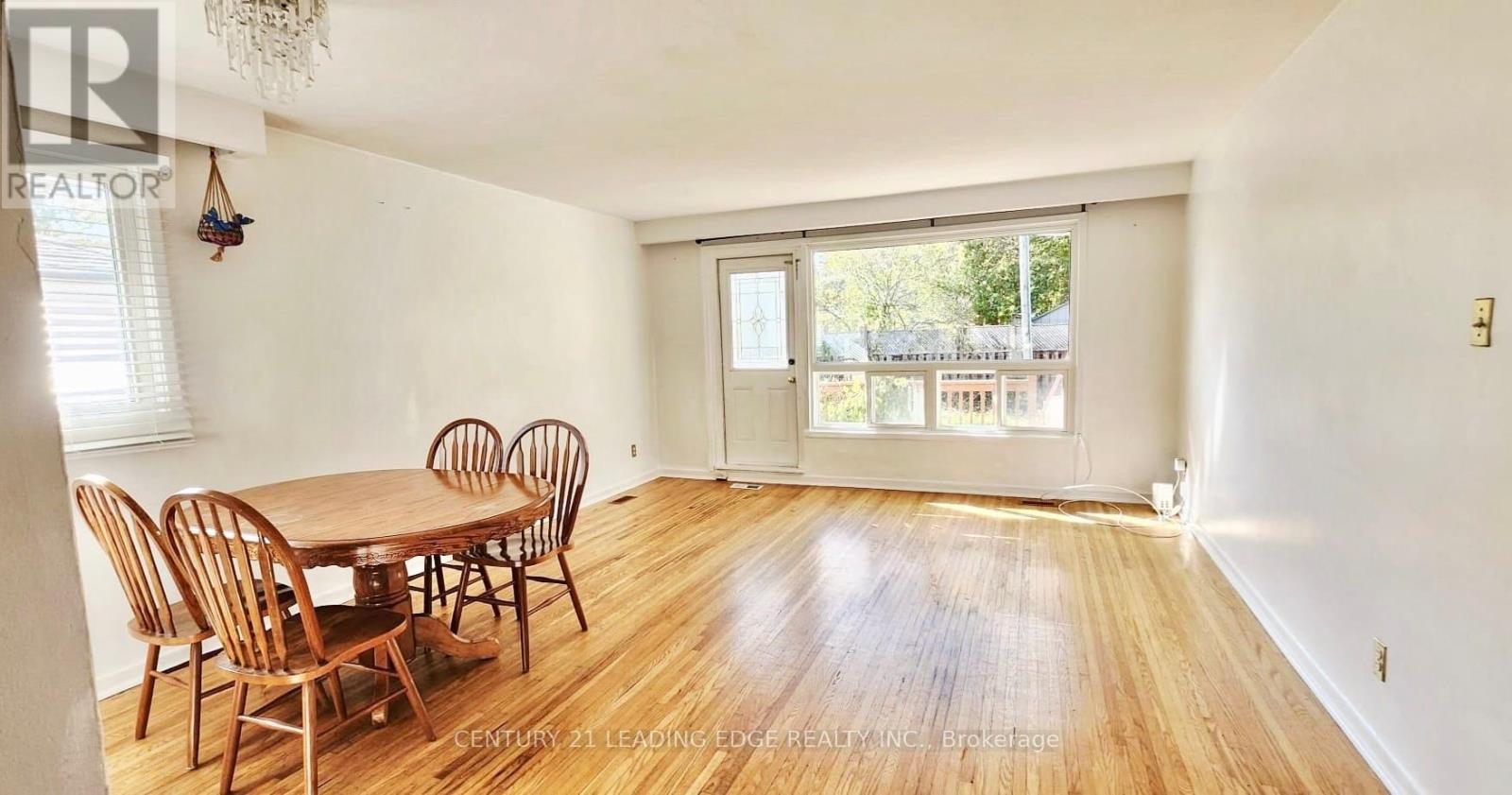 60 Morning Dew Road, Toronto, Ontario  M1E 3X3 - Photo 10 - E12640080