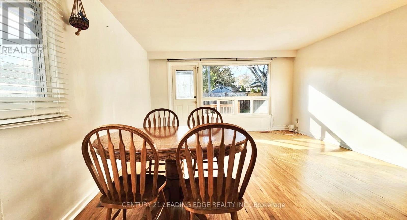 60 Morning Dew Road, Toronto, Ontario  M1E 3X3 - Photo 6 - E12640080