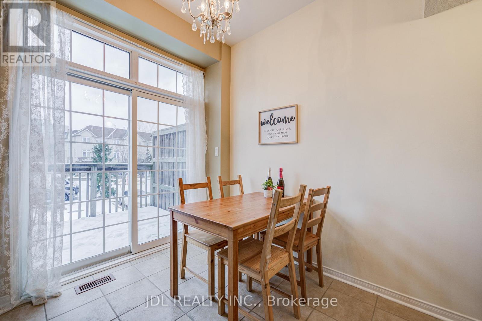 14 - 10 Post Oak Drive, Richmond Hill, Ontario  L4E 4H8 - Photo 19 - N12640084