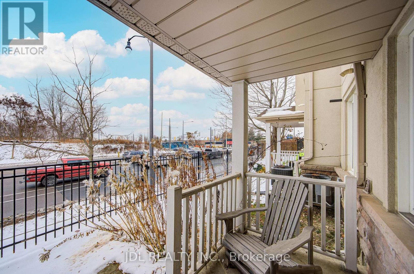 14 - 10 Post Oak Drive, Richmond Hill, Ontario  L4E 4H8 - Photo 2 - N12640084