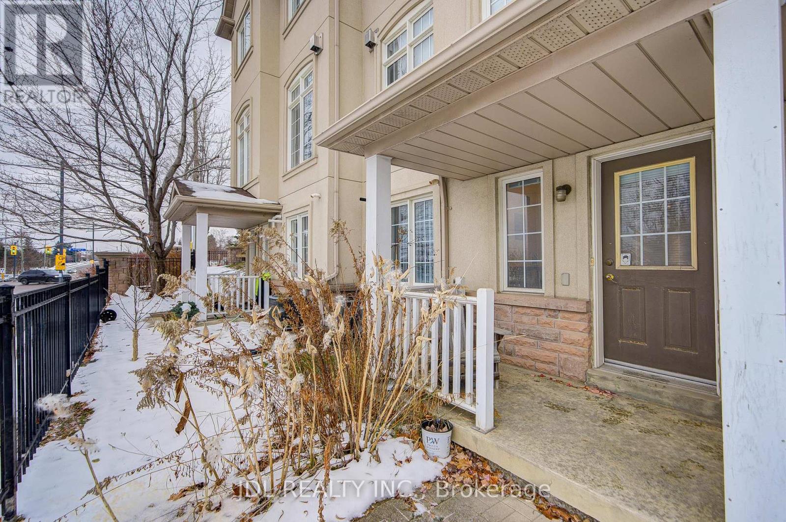 14 - 10 Post Oak Drive, Richmond Hill, Ontario  L4E 4H8 - Photo 5 - N12640084