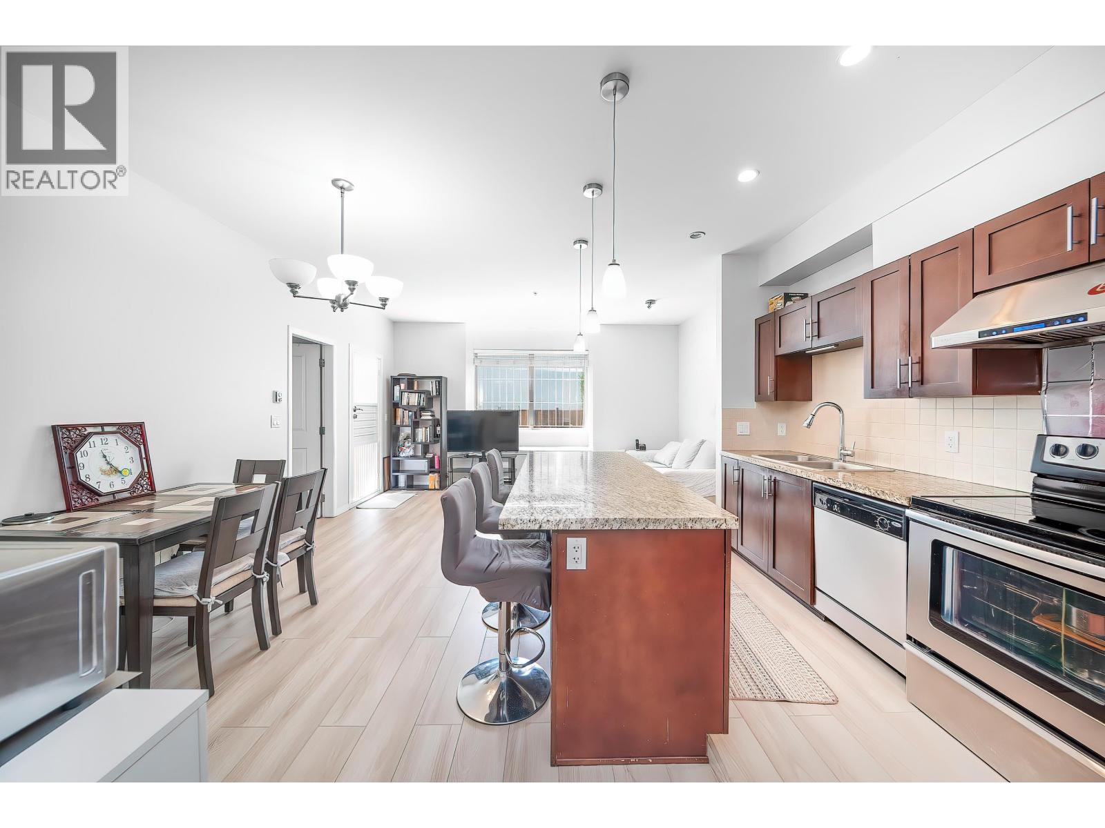 110 5000 Imperial Street, Burnaby, British Columbia V5J 1C8 - Photo 7 - R3074205