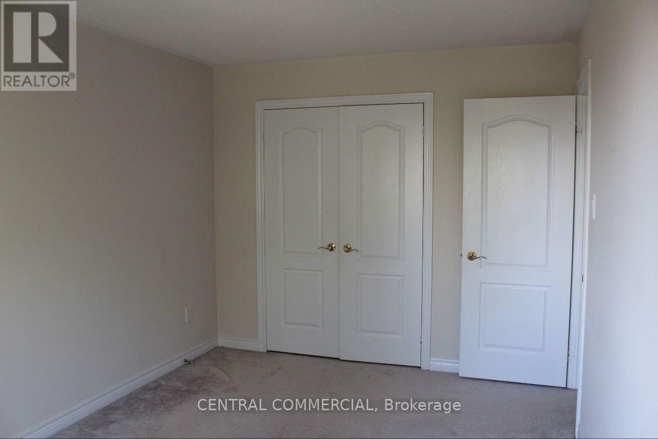 Main & Second Floor - 11 Shallot Court S, Richmond Hill, Ontario  L4S 0C1 - Photo 10 - N12640104