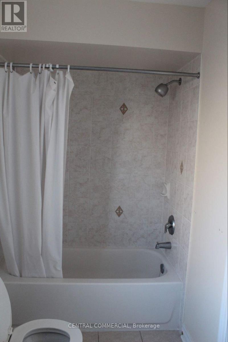 Main & Second Floor - 11 Shallot Court S, Richmond Hill, Ontario  L4S 0C1 - Photo 12 - N12640104