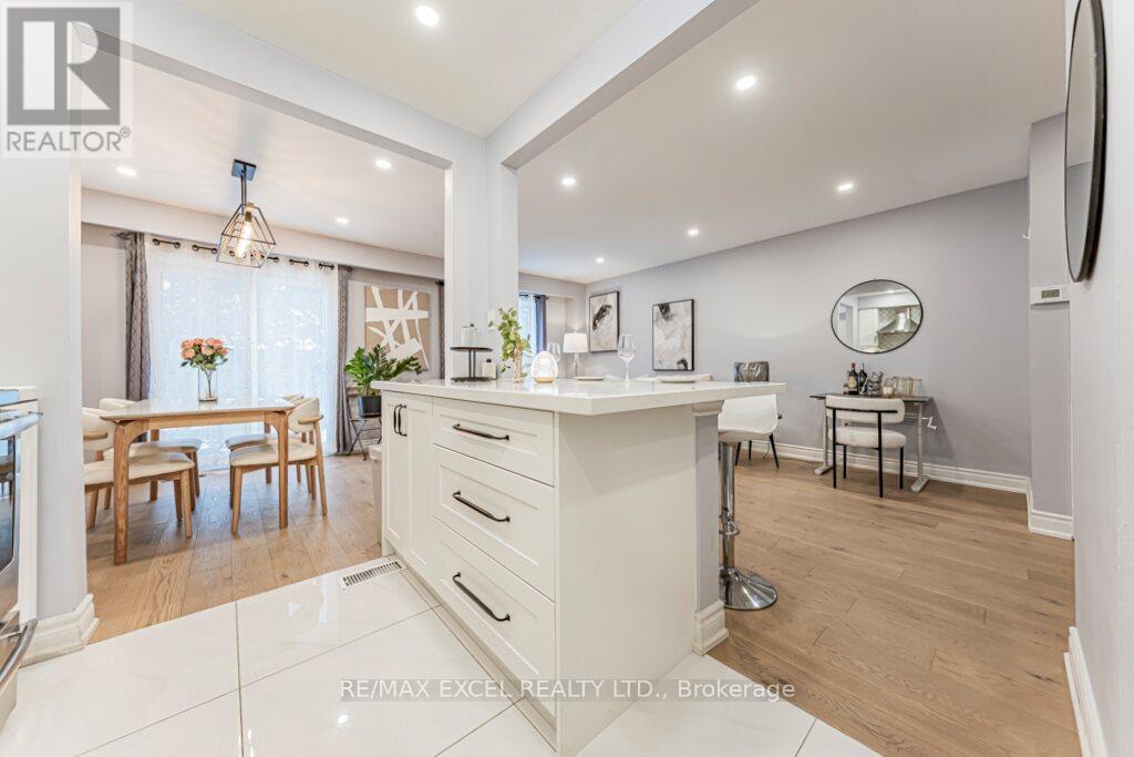 15 Knightsbridge Way, Markham, Ontario  L3P 3W4 - Photo 20 - N12640108