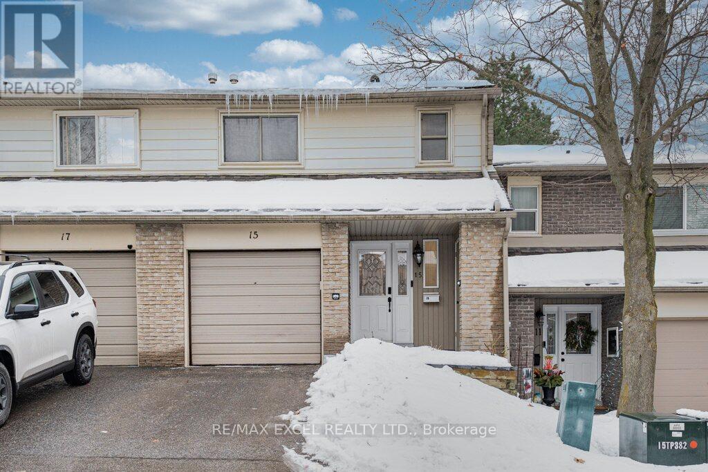 15 Knightsbridge Way, Markham, Ontario  L3P 3W4 - Photo 3 - N12640108