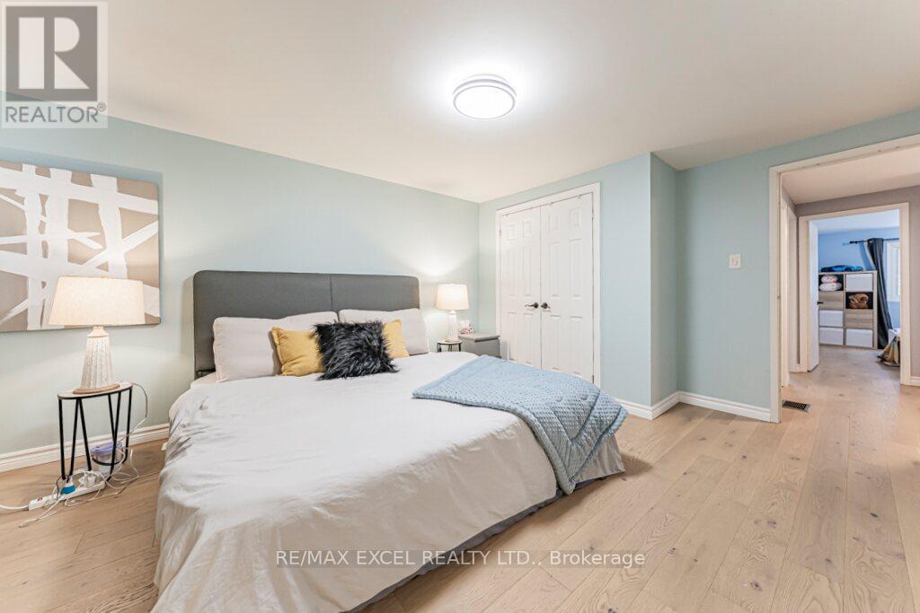 15 Knightsbridge Way, Markham, Ontario  L3P 3W4 - Photo 32 - N12640108