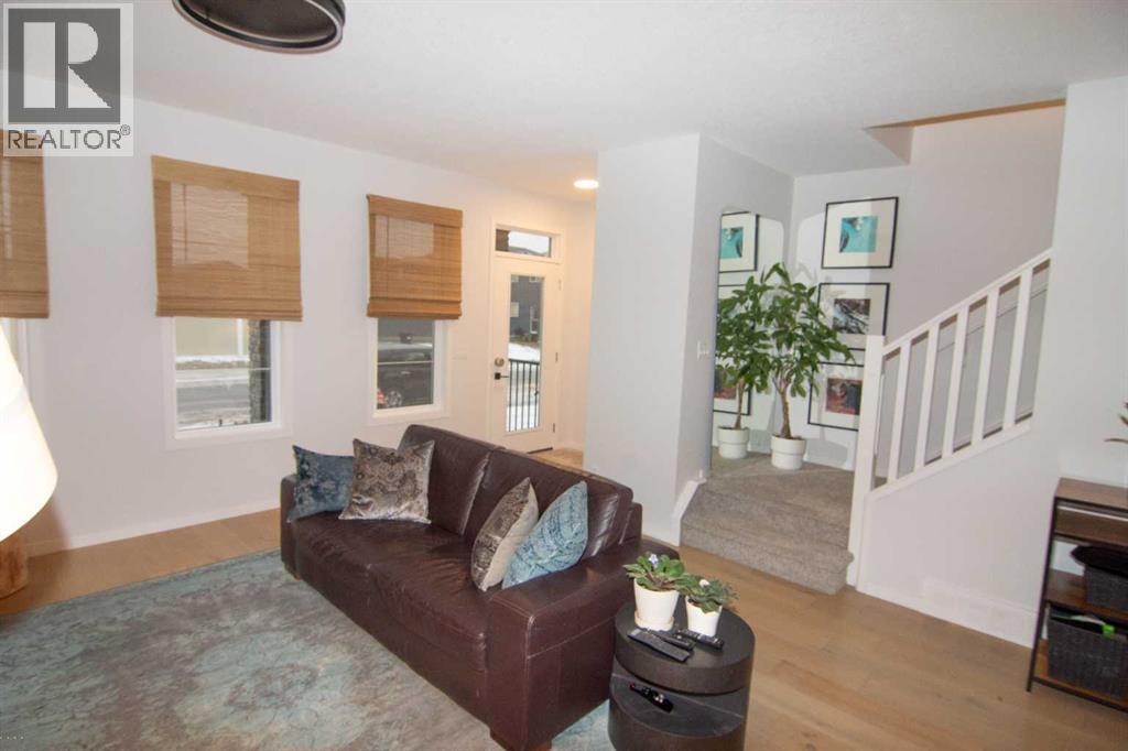 551 Wolf Creek Way Se, Calgary, Alberta  T2X 4Y9 - Photo 7 - A2275232