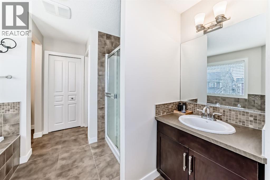 393 River Heights Drive, Cochrane, Alberta  T4C 0H8 - Photo 30 - A2269927