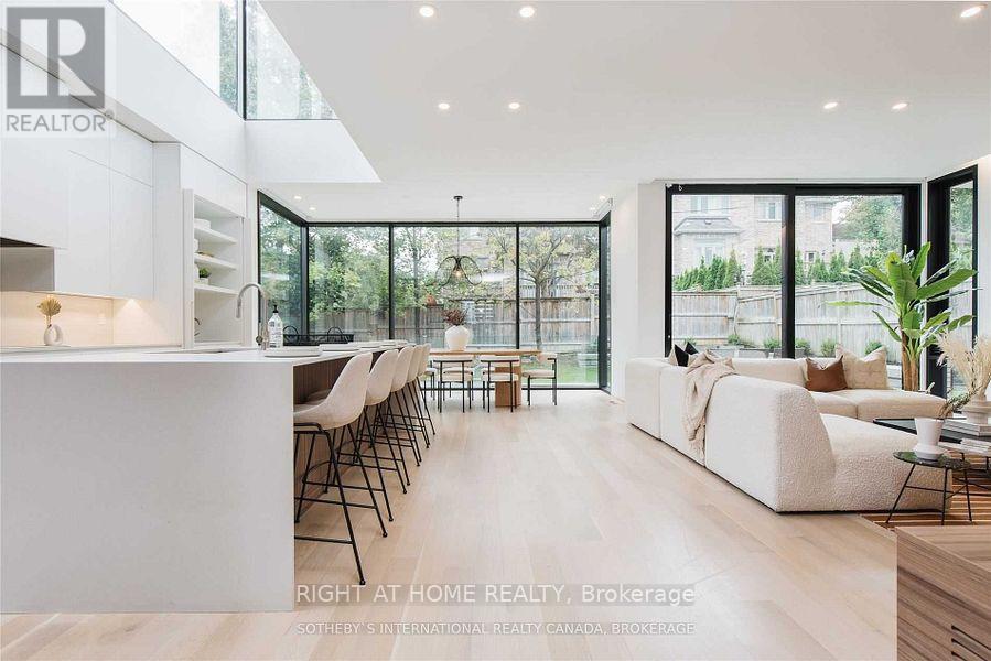 93 Meadowview Avenue, Markham, Ontario  L3T 1K8 - Photo 3 - N12640128