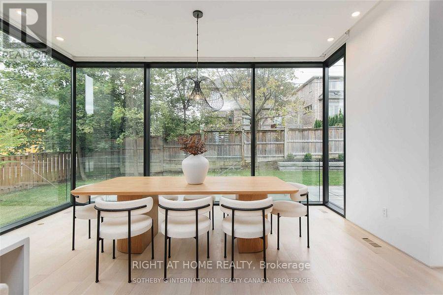 93 Meadowview Avenue, Markham, Ontario  L3T 1K8 - Photo 5 - N12640128