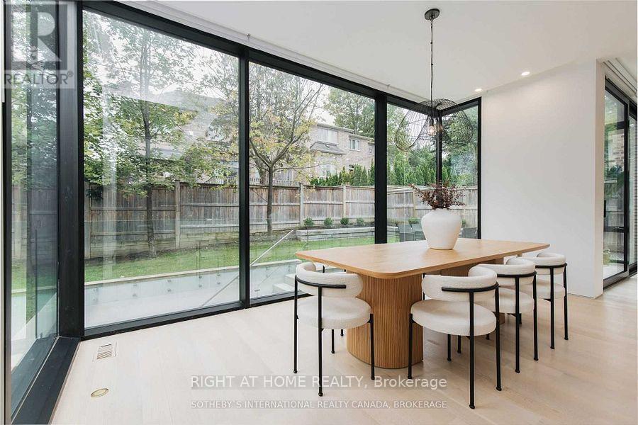 93 Meadowview Avenue, Markham, Ontario  L3T 1K8 - Photo 6 - N12640128