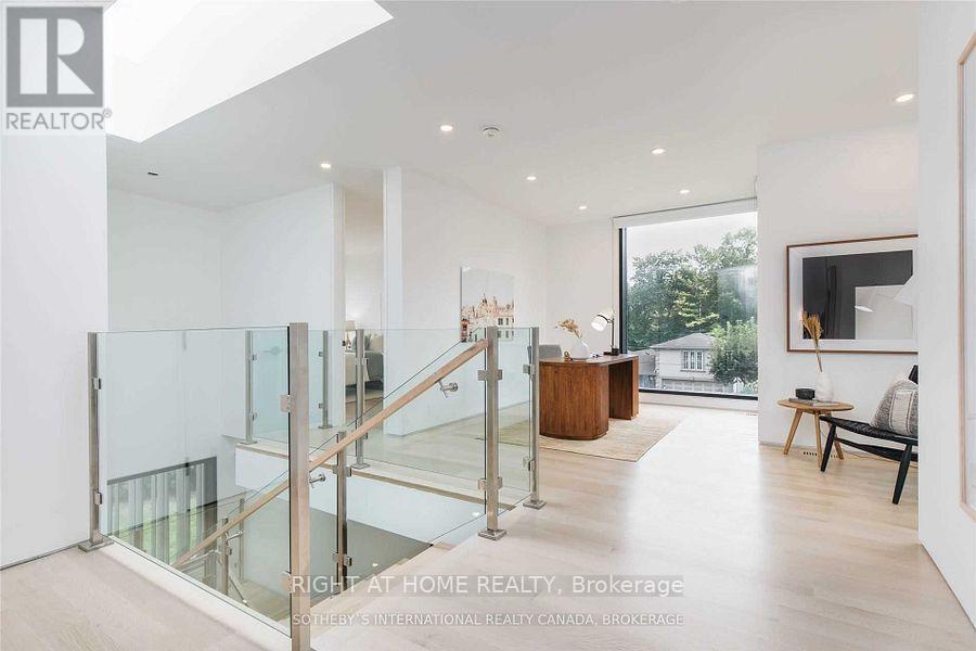 93 Meadowview Avenue, Markham, Ontario  L3T 1K8 - Photo 8 - N12640128