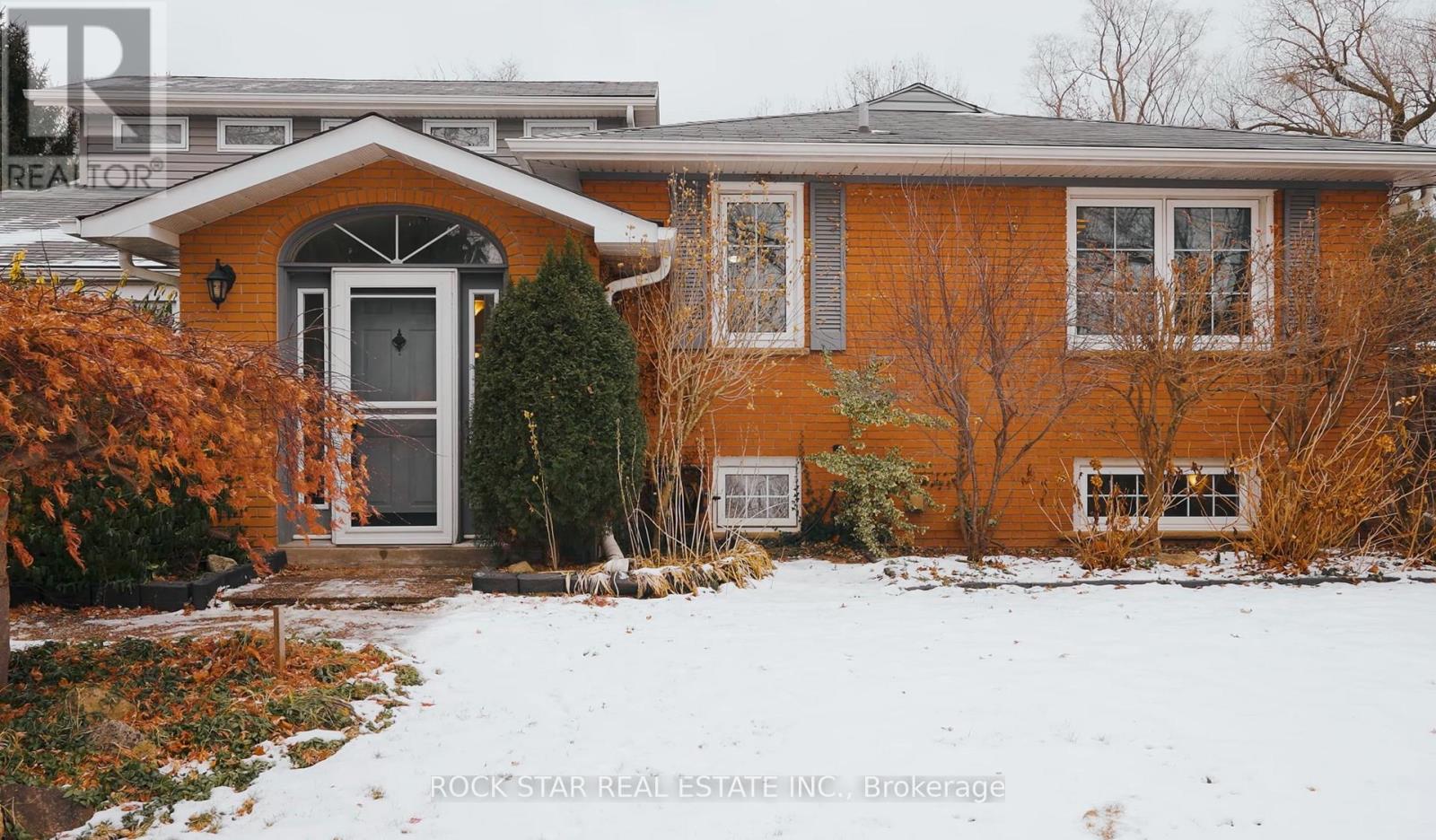 2144 Shelley Road, Oakville, Ontario  L6L 2K2 - Photo 10 - W12640132