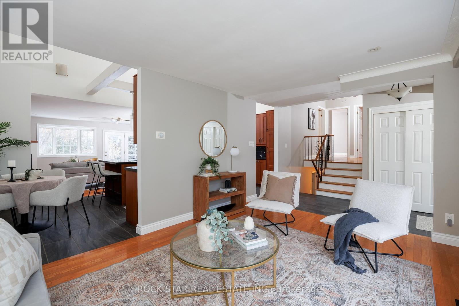 2144 Shelley Road, Oakville, Ontario  L6L 2K2 - Photo 15 - W12640132