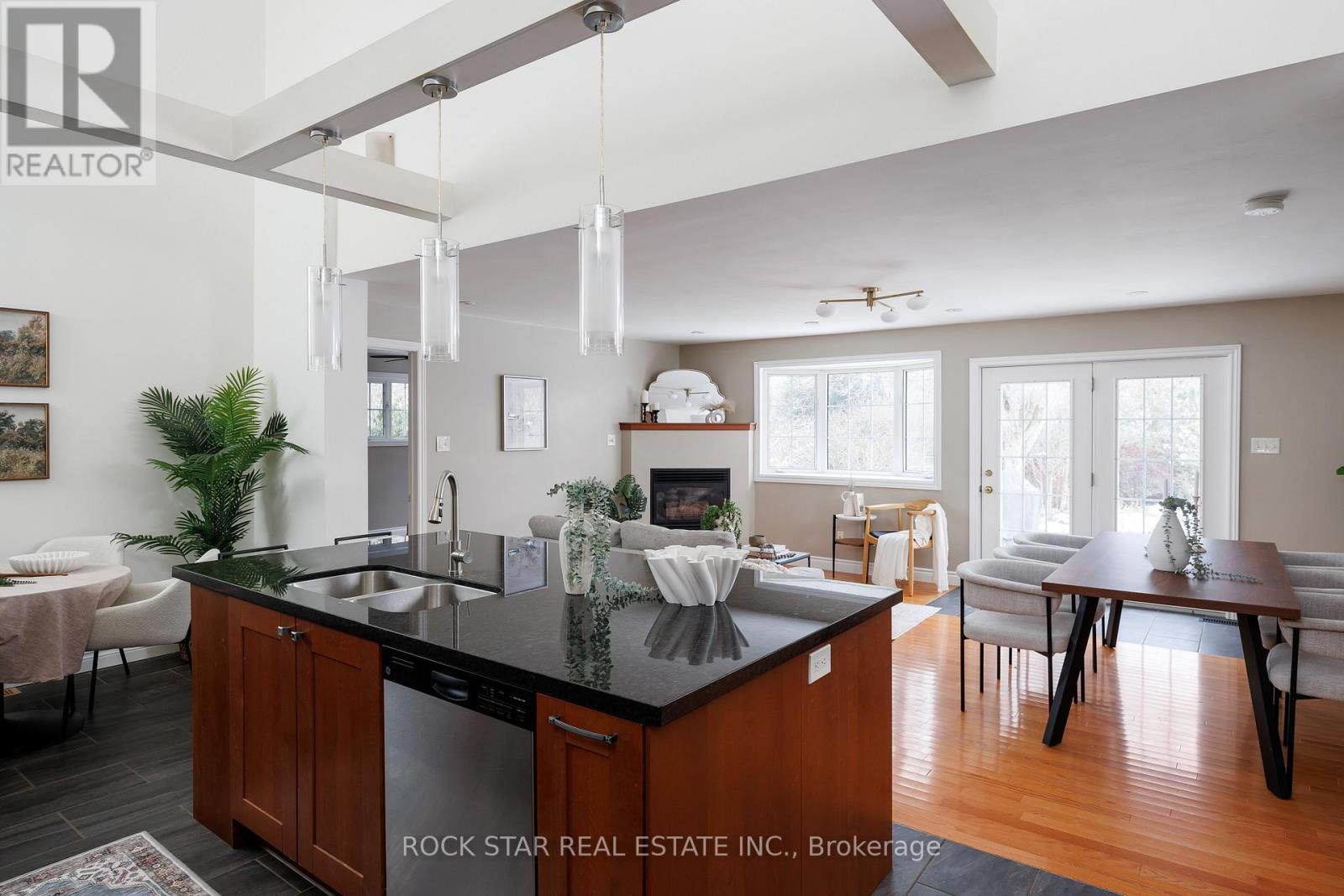 2144 Shelley Road, Oakville, Ontario  L6L 2K2 - Photo 20 - W12640132