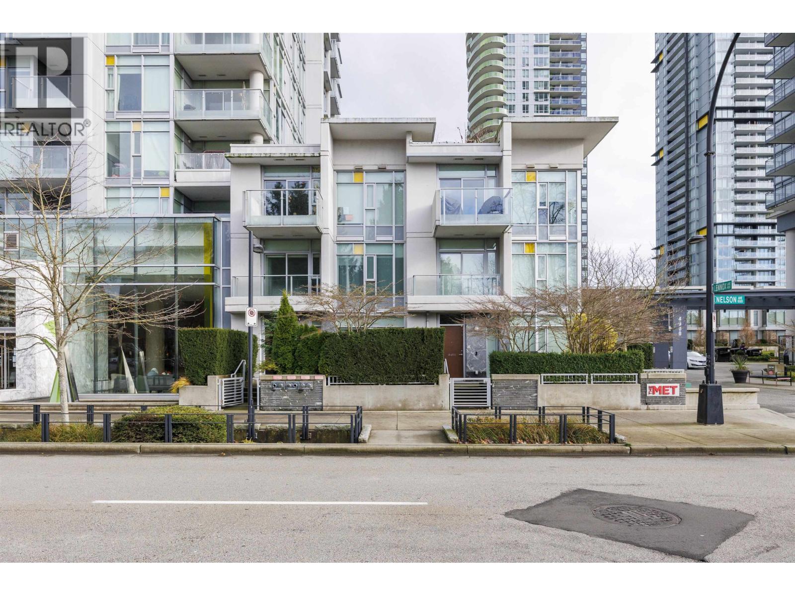 6590 Nelson Avenue, Burnaby, British Columbia V5H 0E8 - Photo 5 - R3074361