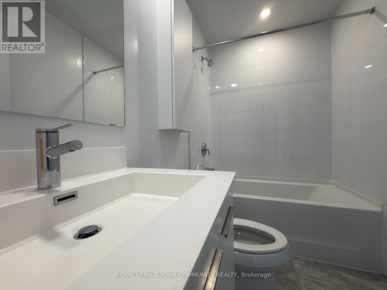 3208 - 50 O'neil Road, Toronto, Ontario  M3C 0R1 - Photo 12 - C12640140