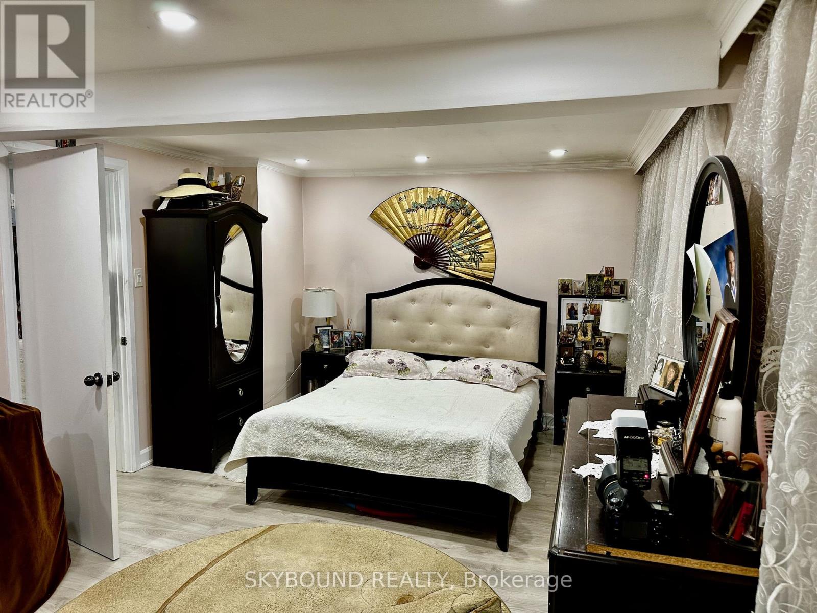 5 - 49 Red Robin Way, Toronto, Ontario  M2R 3K6 - Photo 8 - C12640146