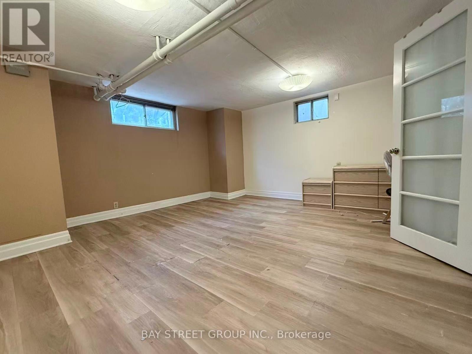 65 Spadina Road, Toronto, Ontario  M5R 2T1 - Photo 7 - C12640150