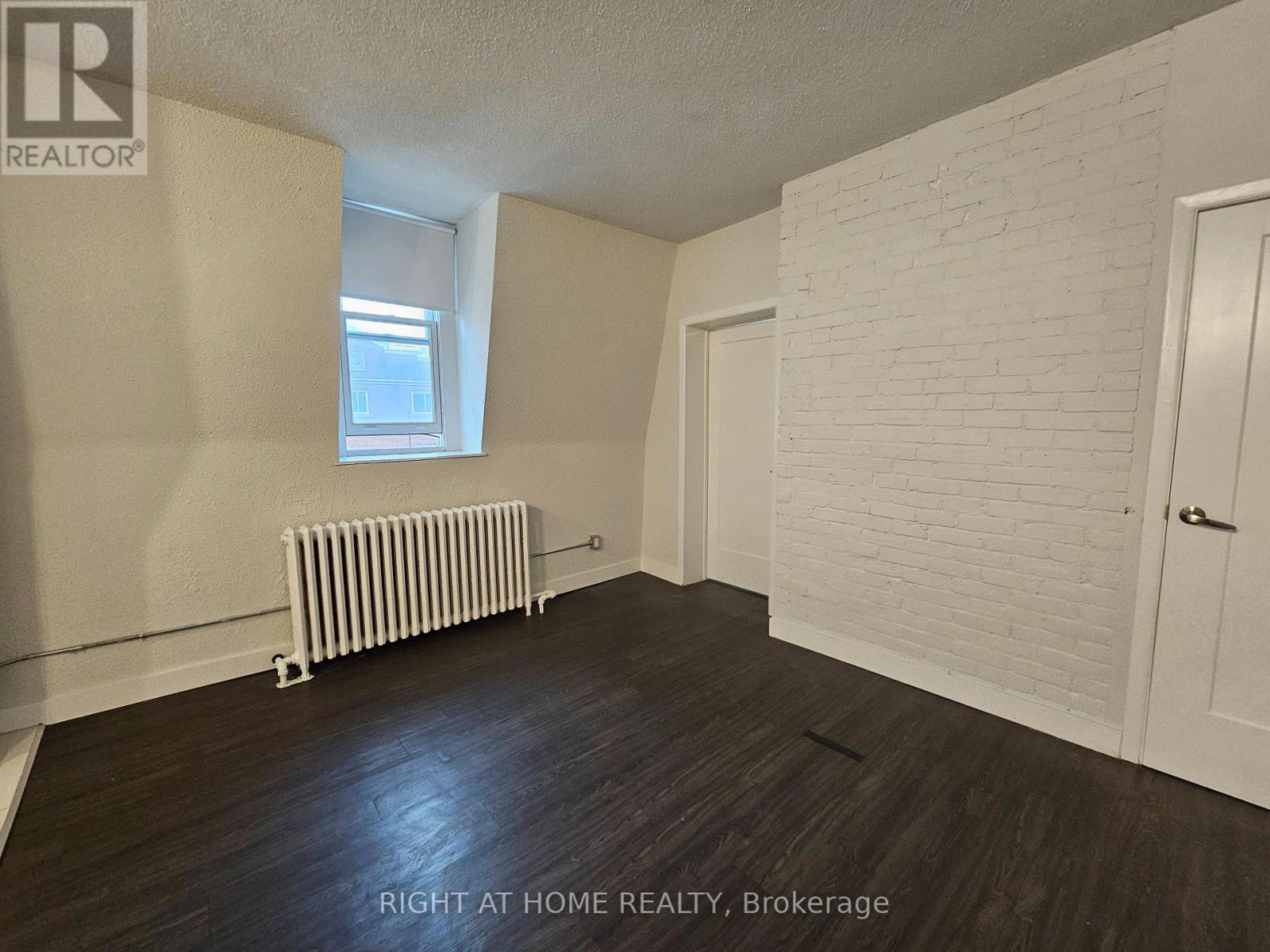 203 - 72 Wellesley Street E, Toronto, Ontario  M4Y 1H2 - Photo 15 - C12640158