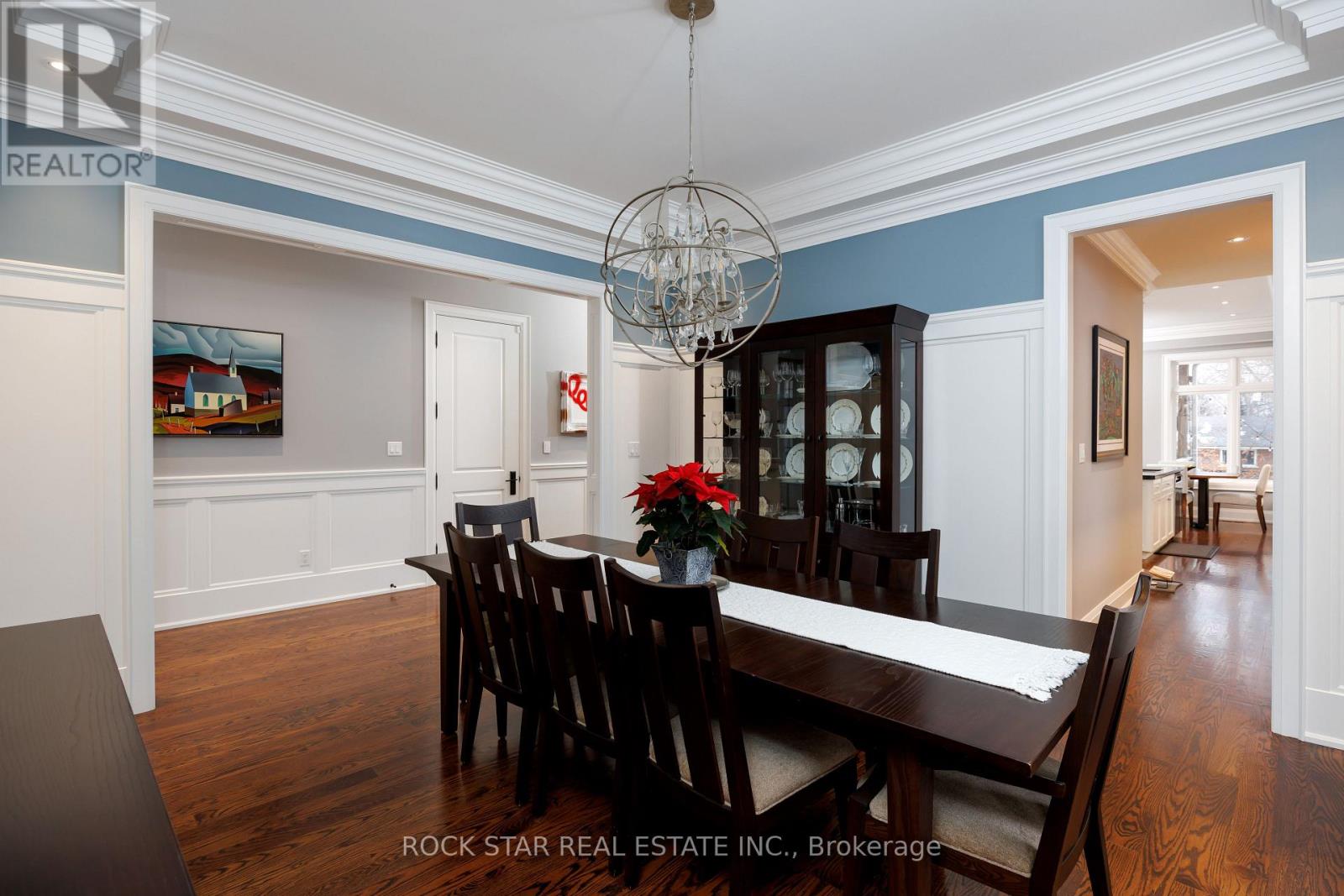 28 Highland Road, Oakville, Ontario  L6K 1S7 - Photo 12 - W12640142