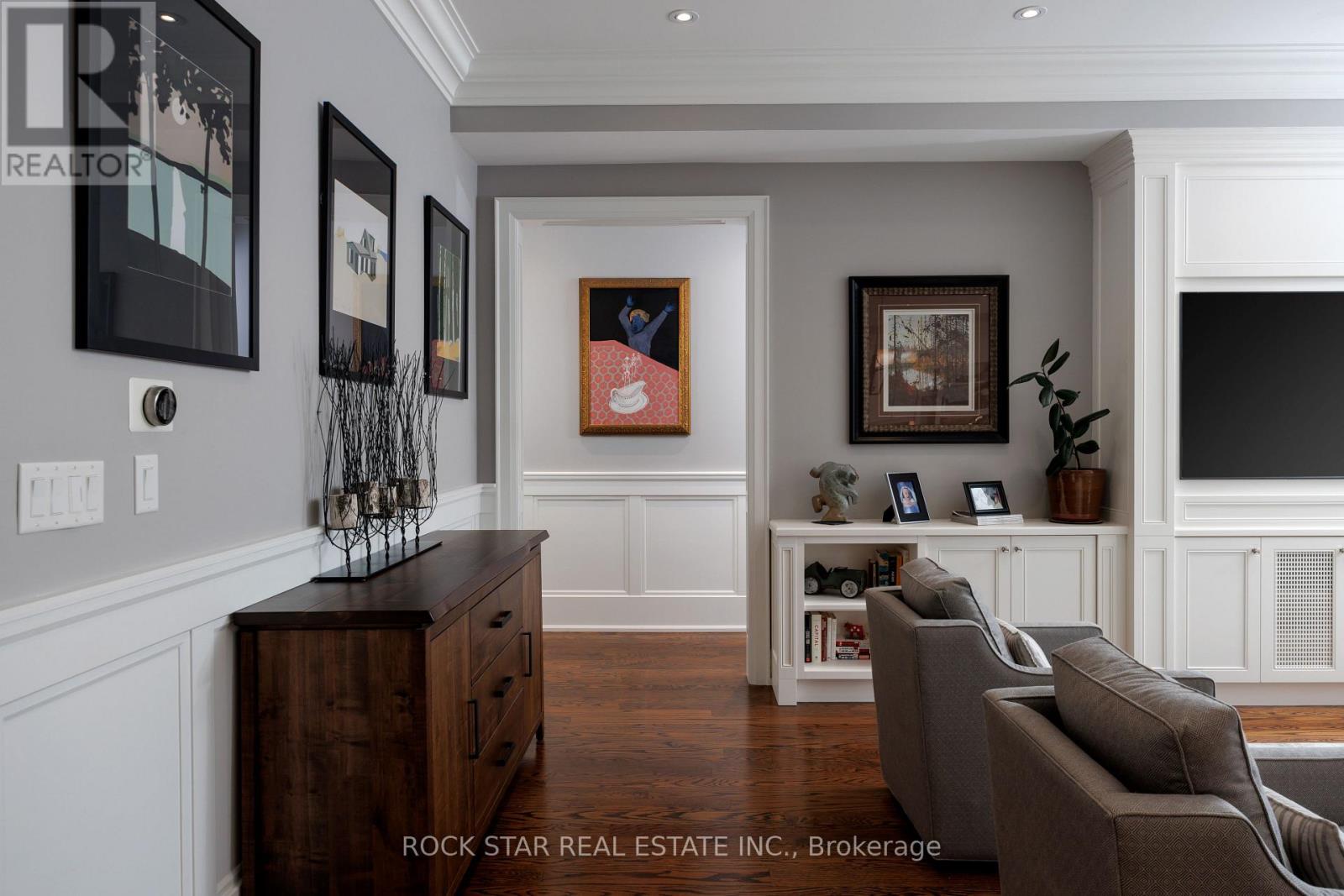 28 Highland Road, Oakville, Ontario  L6K 1S7 - Photo 23 - W12640142