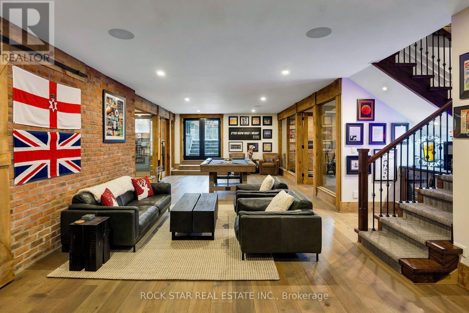 28 Highland Road, Oakville, Ontario  L6K 1S7 - Photo 33 - W12640142