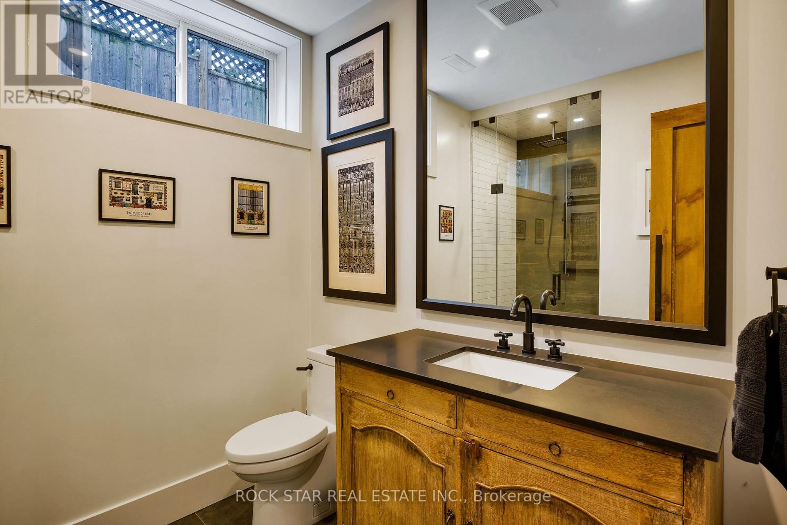 28 Highland Road, Oakville, Ontario  L6K 1S7 - Photo 42 - W12640142