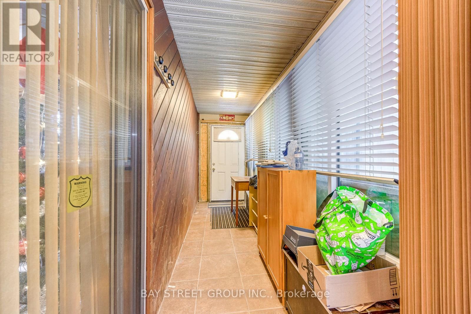 162 Prospect Street S, Hamilton, Ontario  L8M 2Z4 - Photo 15 - X12640152