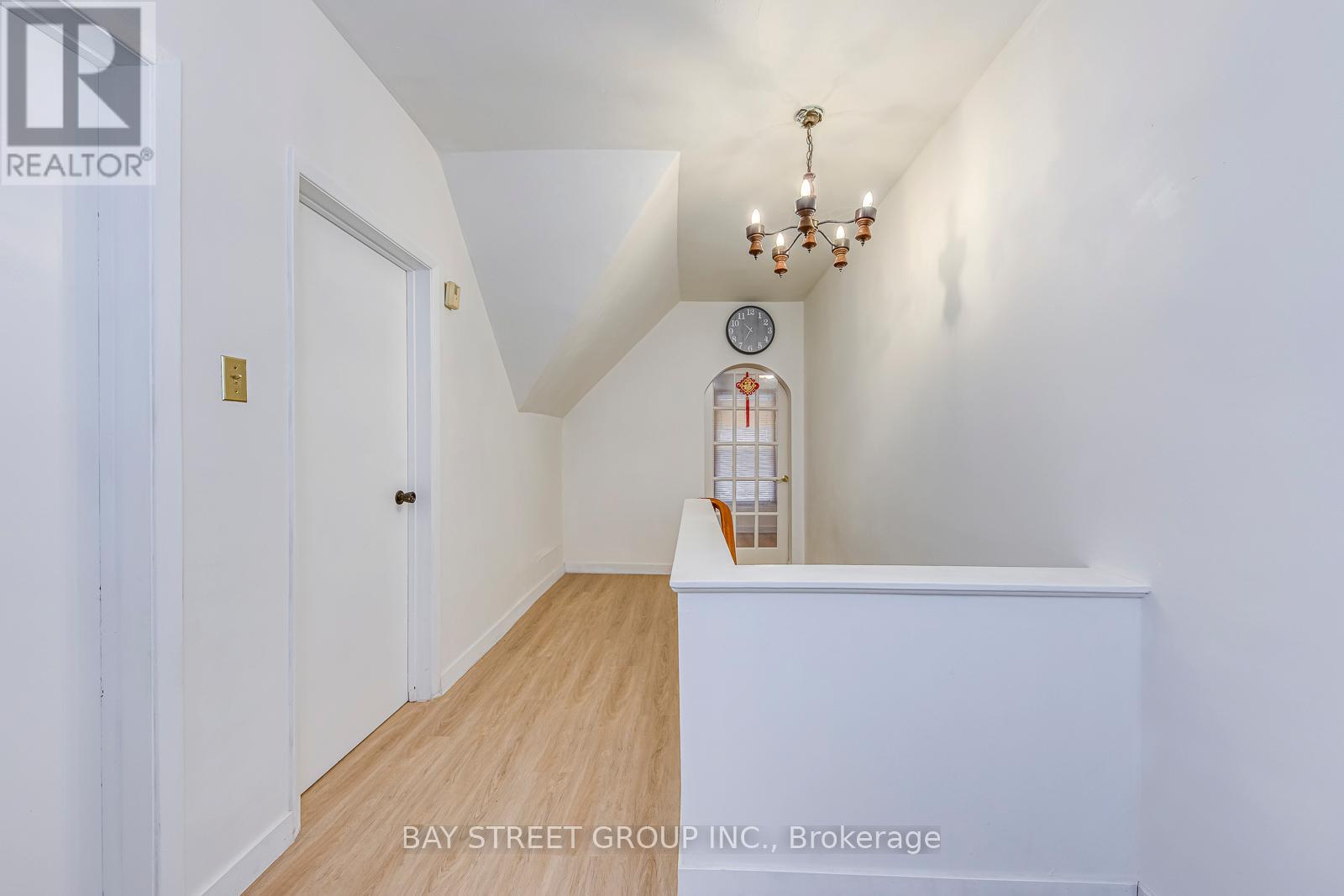 162 Prospect Street S, Hamilton, Ontario  L8M 2Z4 - Photo 17 - X12640152