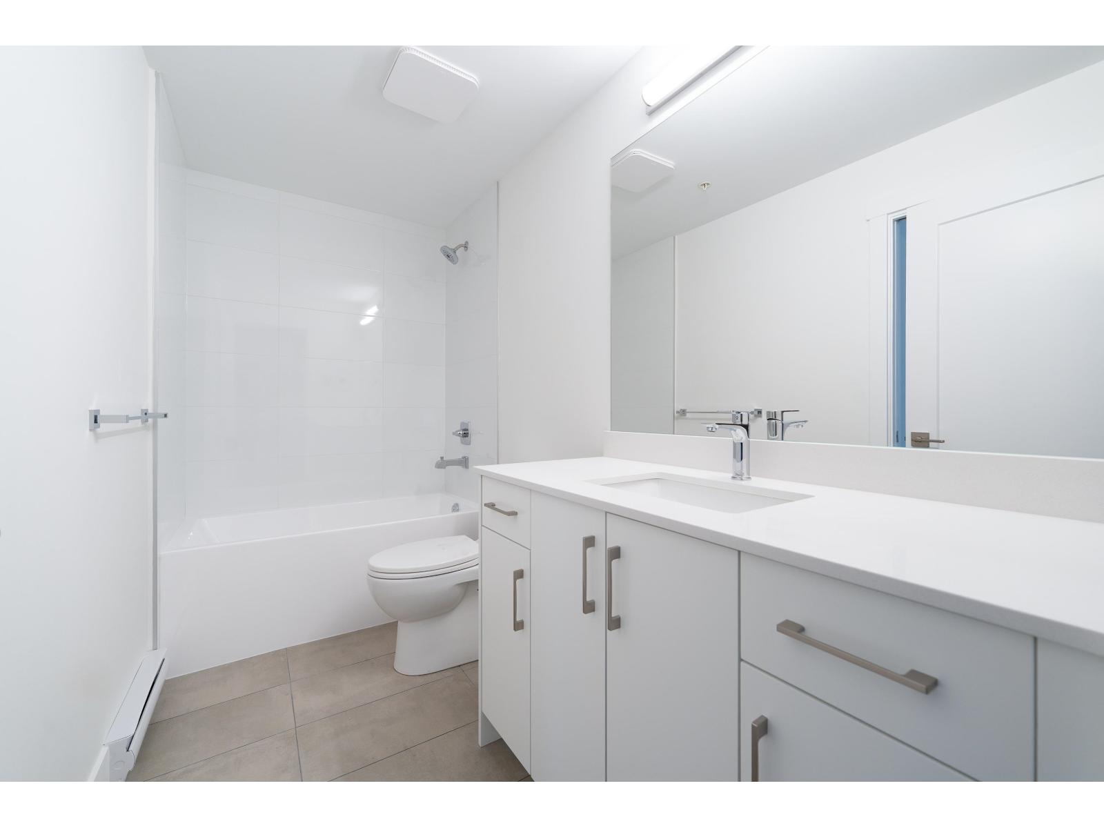 110 6328 King George Boulevard, Surrey, British Columbia  V3X 0L5 - Photo 10 - R3073129