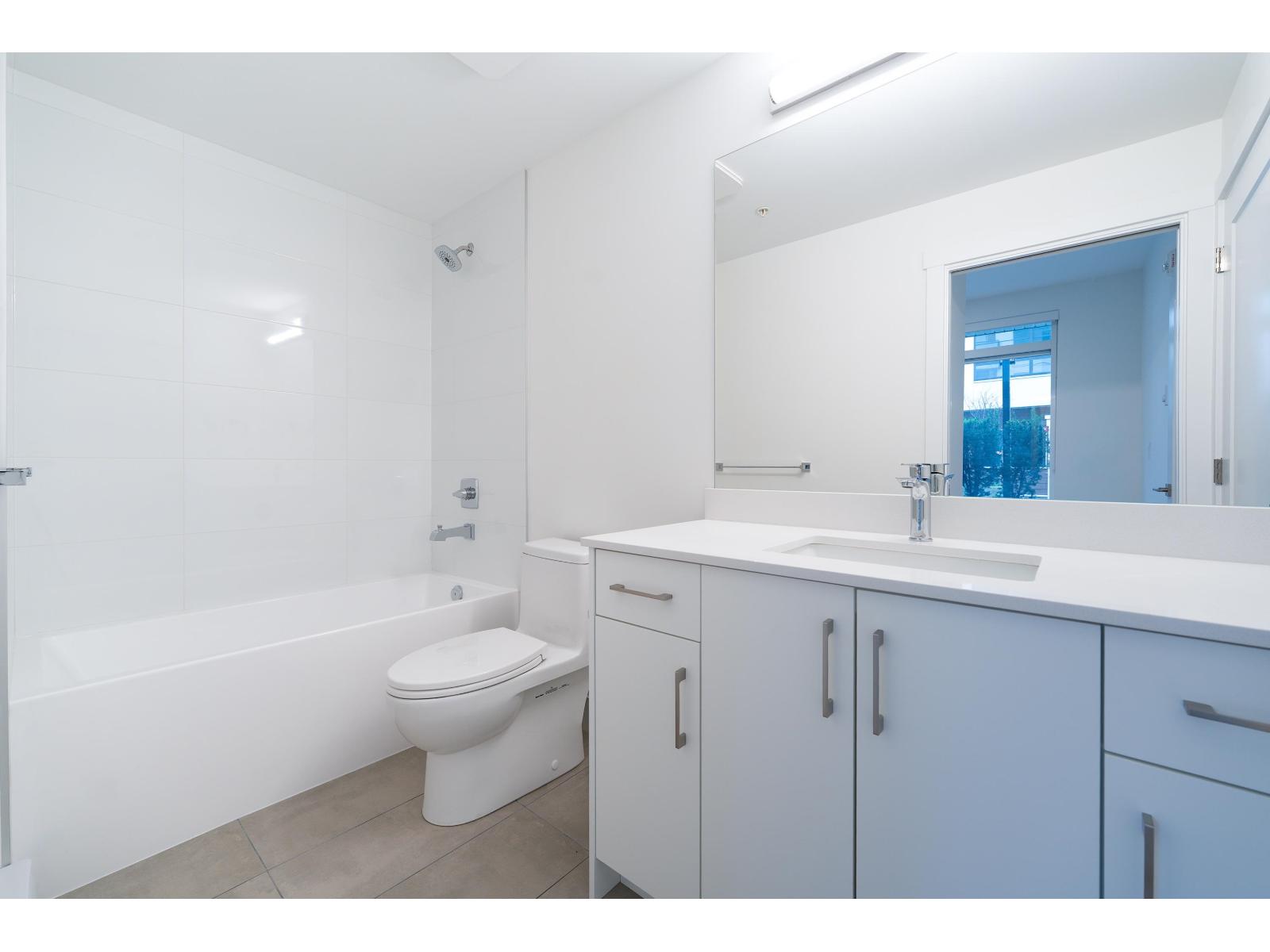 110 6338 King George Boulevard, Surrey, British Columbia  V3X 0L5 - Photo 13 - R3073129