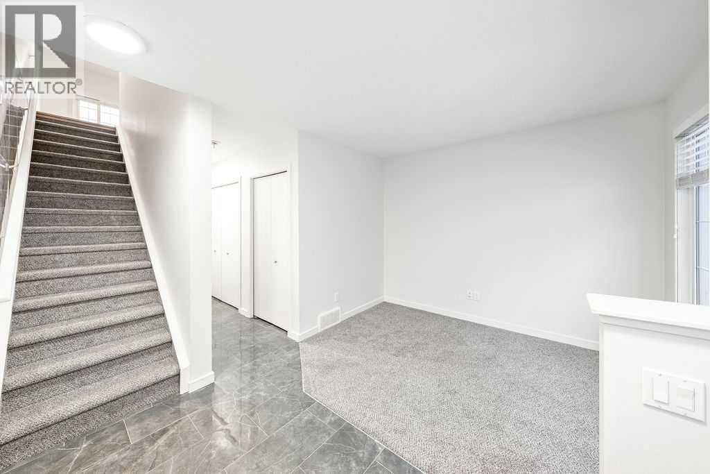 708 Evansridge Common Nw, Calgary, Alberta  T3P 0P3 - Photo 6 - A2274691