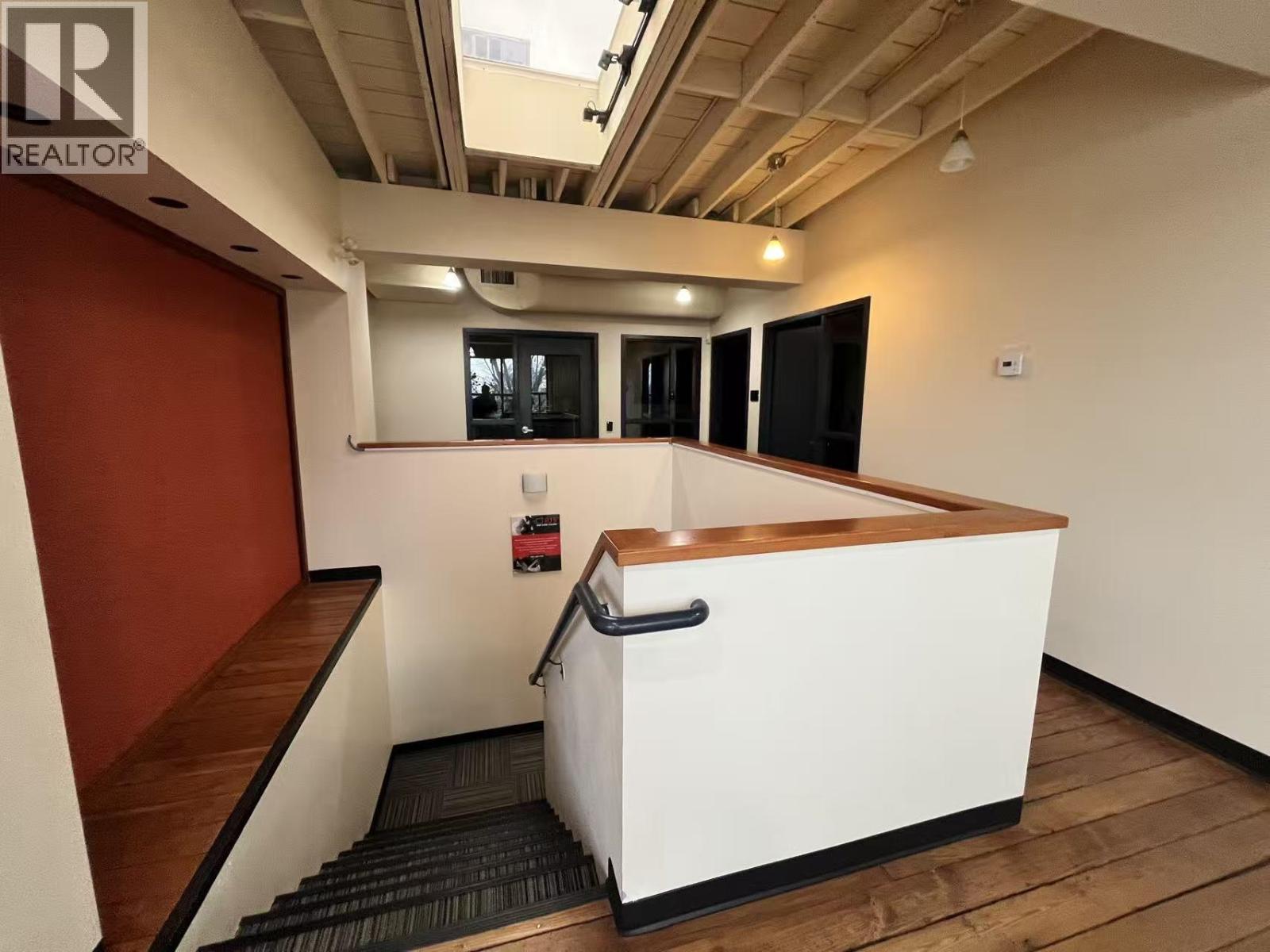 100 131 E Columbia Street, New Westminster, British Columbia  V3L 3V9 - Photo 3 - C8074622