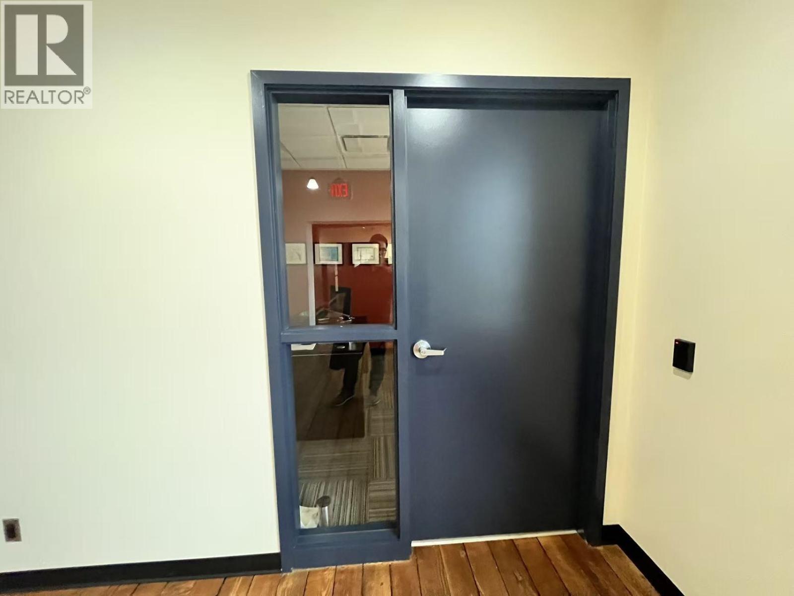 100 131 E Columbia Street, New Westminster, British Columbia  V3L 3V9 - Photo 8 - C8074622