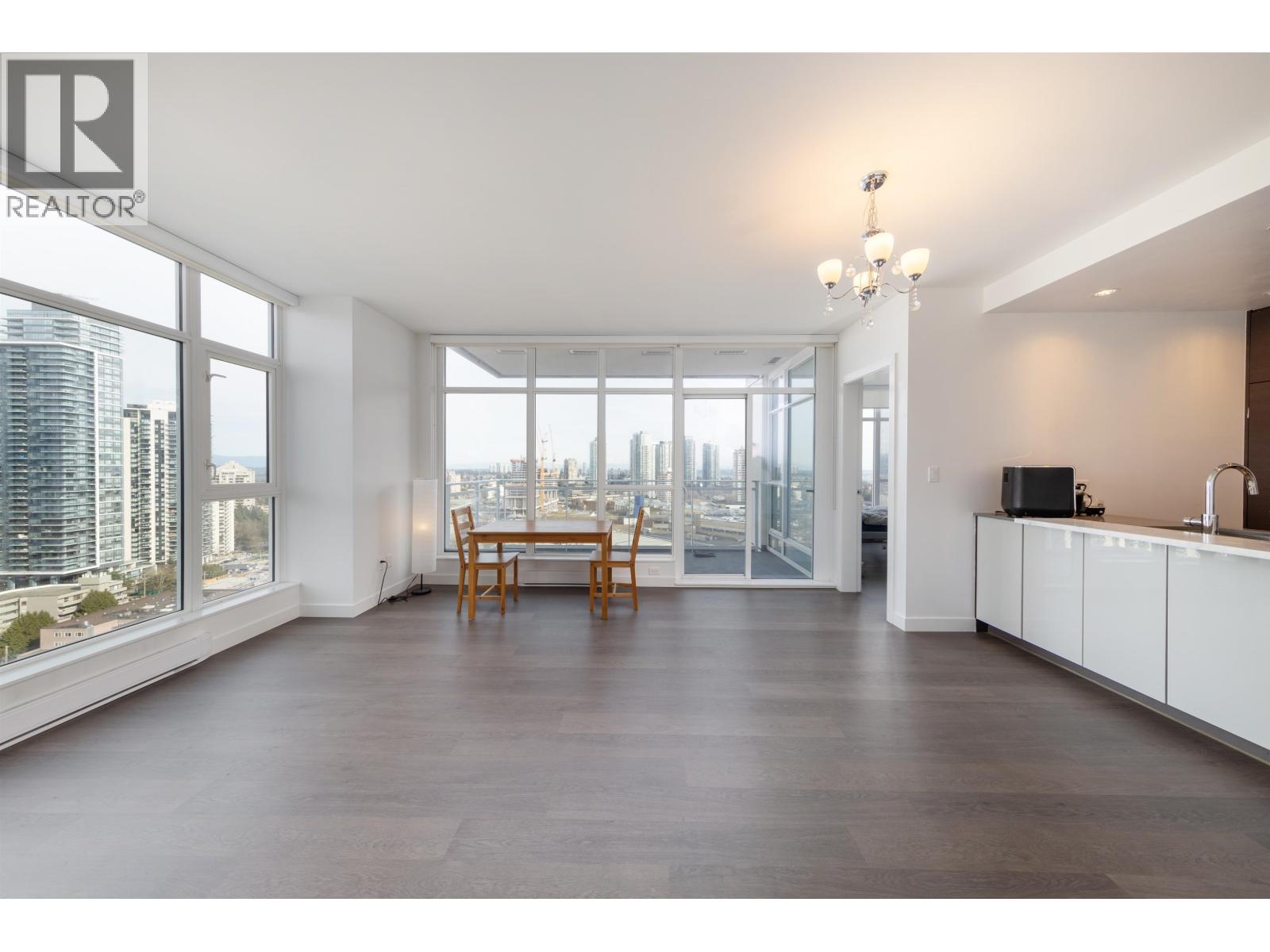 2110 4670 Assembly Way, Burnaby, British Columbia  V5H 0H3 - Photo 5 - R3074148