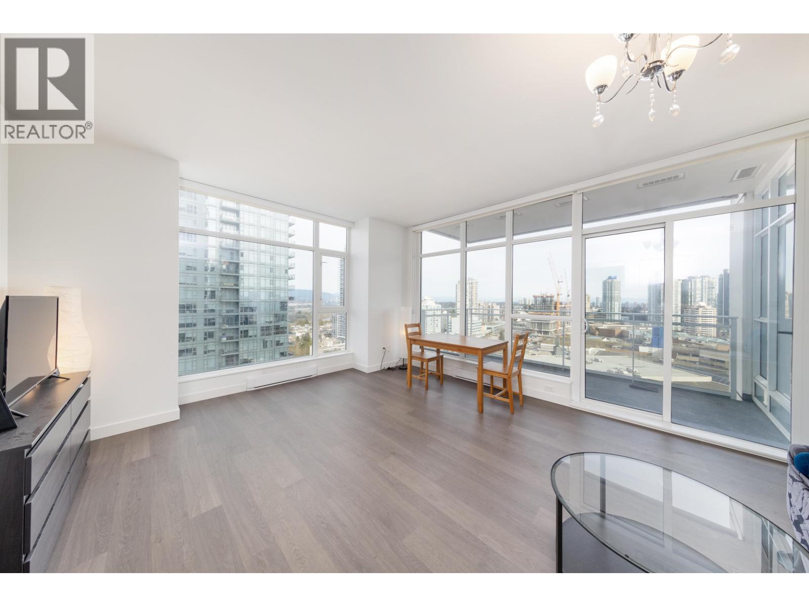 2110 4670 Assembly Way, Burnaby, British Columbia  V5H 0H3 - Photo 4 - R3074148